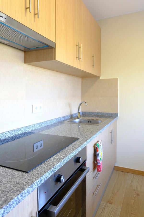 T1 com cozinha e vista magnífica no centro de Seia Exterior foto